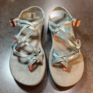 Chaco Women’s Sandal Size 10 Teal Orange Z Cloud